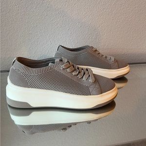 Steve Madden Sneakers NTW